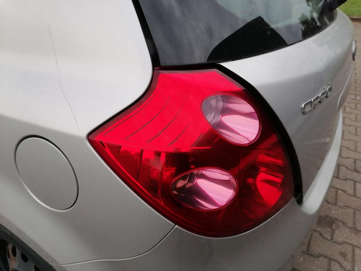 Kia Ceed ED original R&uuml;cklicht R&uuml;ckleuchte Schlussleuchte links Flie&szlig;heck Bj.2007